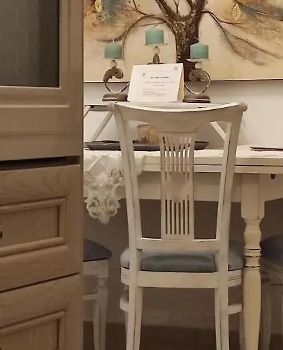 아파트 Blue Eyes 하니아